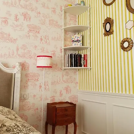 Chez Pepe Merle - D'hotes Dans Le Quartier Du Pere Lachaise Bed & Breakfast 4*