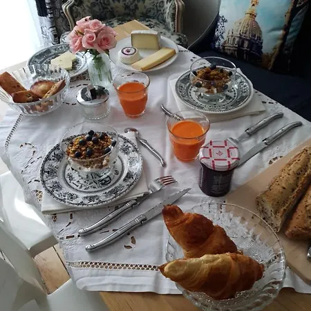 Bed & Breakfast Chez Pepe Merle - D'hotes Dans Le Quartier Du Pere Lachaise Paříž